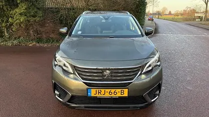 Occasion 2019 Peugeot 5008 Active SUV | € 18.995 (Super prijs)