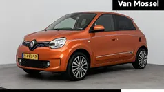 Gebruikt 2021 Renault Twingo Intens Hatchback | € 13.440 (Eerlijke prijs)