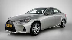 Gebruikt 2018 Lexus IS300h Business Edition Sedan | € 26.950 (Eerlijke prijs)