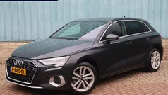 Grijs Gebruikt 2022 Audi A3 Sportback Advanced Hatchback | € 23.890 (Eerlijke prijs)