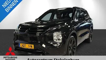 Occasion Mitsubishi Outlander Instyle 306 PK (225 kW) 2026 SUV