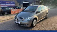 Grijs Gebruikt 2005 Mercedes B170 MPV | € 2.195 (Goede deal)