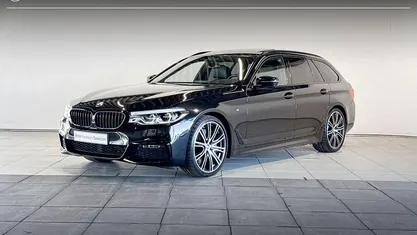 Zwart Gebruikt 2020 BMW 540 Executive Stationwagen | € 47.450 (Eerlijke prijs)