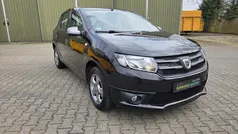Zwart Gebruikt 2016 Dacia Sandero Hatchback | € 6.750 (Goede deal)