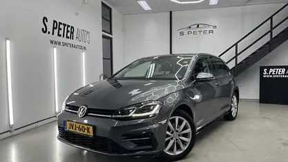 Occasion 2017 VW Golf VII Highline Hatchback | € 18.200 (Eerlijke prijs)