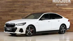 Wit Gebruikt 2024 BMW 550e M Sport Sedan | € 79.740 (Super prijs)