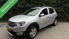 Grijs Gebruikt 2014 Dacia Sandero Stepway Hatchback | € 6.249 (Goede deal)