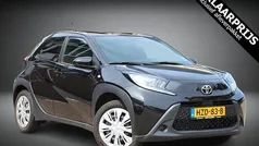 Zwart Gebruikt 2025 Toyota Aygo Play Hatchback | € 20.450 (Goede deal)