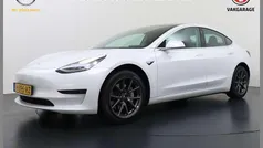 Gebruikt 2020 Tesla Model 3 Standard Range Plus Sedan | € 20.390 (Super prijs)