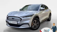 Gebruikt 2023 Ford Mustang Mach-E SUV | € 35.440 (Eerlijke prijs)