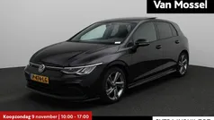 Zwart Gebruikt 2022 VW Golf VIII Business+ Hatchback | € 27.700 (Eerlijke prijs)