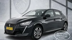 Zwart Gebruikt 2021 Peugeot 208 Allure Hatchback | € 17.890 (Eerlijke prijs)