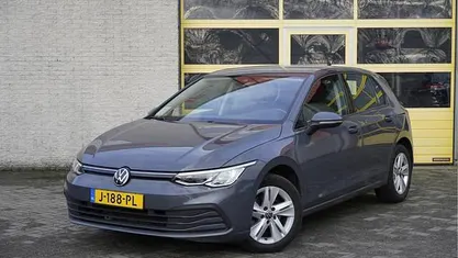 Gebruikt 2020 VW Golf VIII Life Hatchback | € 16.950 (Super prijs)