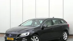 Gebruikt 2016 Volvo V60 Momentum Stationwagen | € 14.999 (Eerlijke prijs)