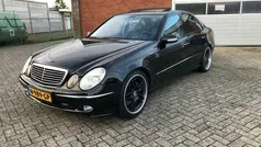 Zwart Occasion 2002 Mercedes E500 Avantgarde Sedan | € 6.950 (Super prijs)