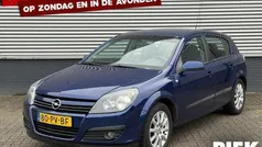 Gebruikt 2004 Opel Astra Cosmo Hatchback | € 1.499 (Eerlijke prijs)