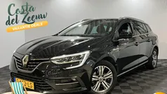 Noir étoilé gne (donker zwart) Gebruikt 2023 Renault Mégane GrandTour Intens Stationwagen | € 21.235 (Eerlijke prijs)