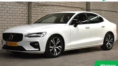 Wit Gebruikt 2021 Volvo S60 R-Design Sedan | € 29.500 (Super prijs)
