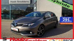 Gebruikt 2019 Toyota Auris Hybrid Active Hatchback | € 18.990 (Eerlijke prijs)