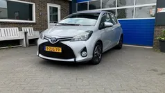 Grijs Gebruikt 2015 Toyota Yaris Hatchback | € 9.250 (Goede deal)
