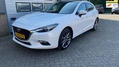 Wit Gebruikt 2019 Mazda 3 Hatchback | € 17.900 (Eerlijke prijs)