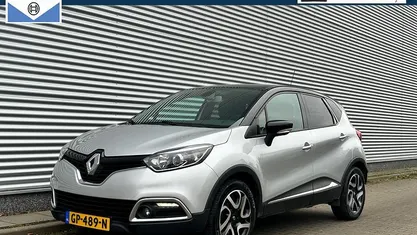 Grijs Gebruikt 2014 Renault Captur Dynamique SUV | € 7.950 (Eerlijke prijs)