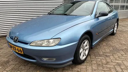 Blauw Occasion 1997 Peugeot 406 Coupé | € 1.699 (Eerlijke prijs)