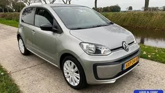 Gebruikt 2018 VW up! move up! Hatchback | € 7.625 (Super prijs)