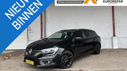 Occasion Renault Mégane GrandTour Signature 131 PK (96 kW) 2018 Zwart Stationwagen