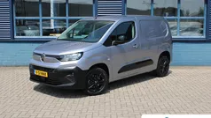 Grijs Gebruikt 2024 Citroën Berlingo MPV | € 23.222 (Eerlijke prijs)