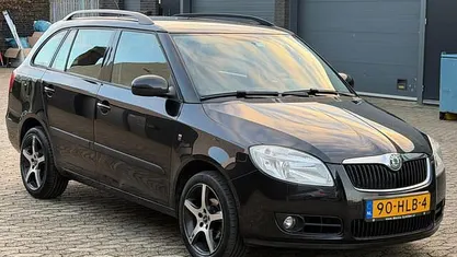 Occasion 2009 Skoda Fabia Ambiente Stationwagen | € 2.449 (Eerlijke prijs)