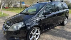 Zwart Gebruikt 2006 Opel Zafira Cosmo MPV | € 1.450 (Eerlijke prijs)