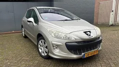 Grijs (metallic) Gebruikt 2008 Peugeot 308 Hatchback | € 2.799 (Goede deal)