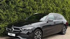 Gebruikt 2022 Mercedes C300 Luxury Stationwagen | € 36.890 (Eerlijke prijs)