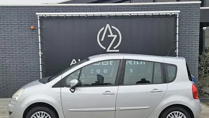 Occasion 2009 Renault Grand Modus Dynamique MPV | € 2.150 (Eerlijke prijs)