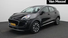 Zwart Gebruikt 2024 Ford Puma Titanium SUV | € 22.945 (Eerlijke prijs)