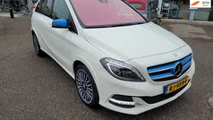 Wit Gebruikt 2017 Mercedes B250e Prestige MPV | € 15.250