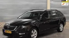 Zwart Gebruikt 2020 Skoda Octavia Business Line Stationwagen | € 14.950 (Eerlijke prijs)