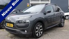 Grijs, metallic lak Gebruikt 2016 Citroën C4 Cactus PureTech Hatchback | € 10.945 (Eerlijke prijs)