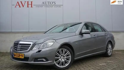Grijs Occasion 2009 Mercedes E350 Elegance Sedan | € 8.750 (Eerlijke prijs)