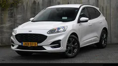 Wit Gebruikt 2023 Ford Kuga ST-Line X SUV | € 29.995 (Eerlijke prijs)