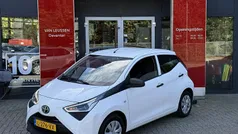 Gebruikt 2021 Toyota Aygo Hatchback | € 11.400 (Eerlijke prijs)