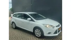 Wit Gebruikt 2012 Ford Focus Sedan | € 3.945 (Goede deal)
