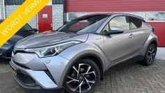 Grijs Gebruikt 2019 Toyota C-HR Style SUV | € 18.888 (Eerlijke prijs)