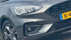 Grijs Gebruikt 2022 Ford Focus Business Edition Stationwagen | € 12.925 (Goede deal)