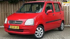 Rood Gebruikt 2003 Opel Agila Comfort Hatchback | € 1.349 (Eerlijke prijs)