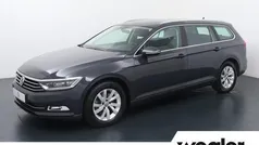 Grijs Gebruikt 2018 VW Passat Comfortline Stationwagen | € 18.940 (Goede deal)
