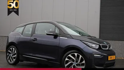 Occasion 2022 BMW i3 Hatchback | € 25.944 (Eerlijke prijs)