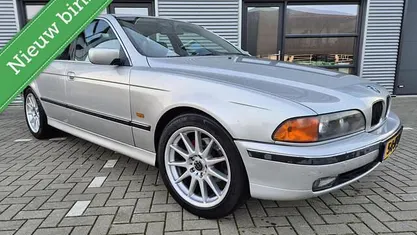 Occasion 1998 BMW 523 Executive Sedan | € 2.400 (Eerlijke prijs)