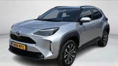 Grijs Gebruikt 2023 Toyota Yaris Cross SUV | € 28.950 (Eerlijke prijs)